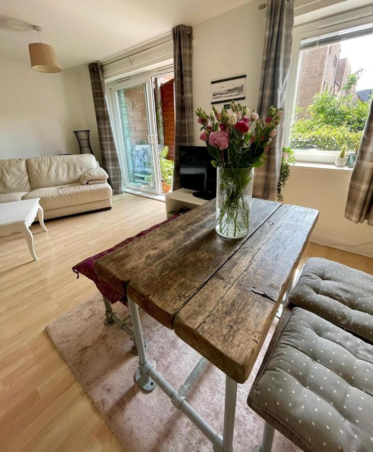 Pass The Keys Lovely 2Bedroom Flat With Balcony Edinburgh Luaran gambar