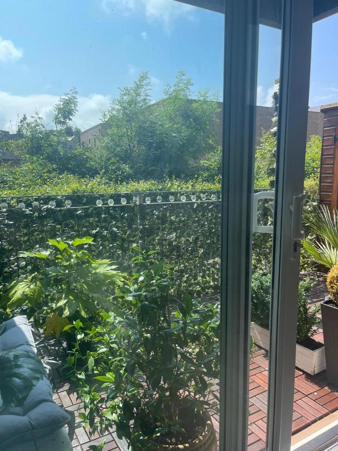 Pass The Keys Lovely 2Bedroom Flat With Balcony Edinburgh Luaran gambar
